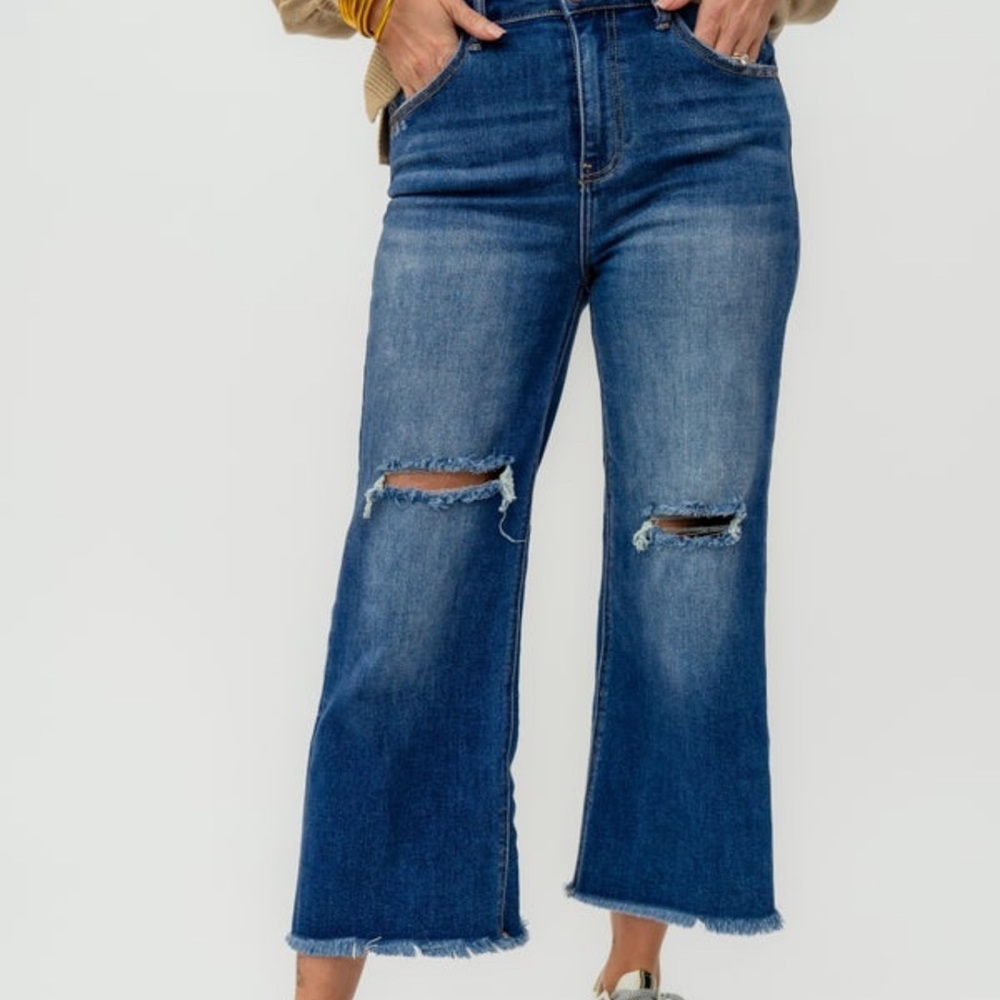Risen high rise frayed ankle wide leg cropped distressed jeans - Picture 5 of 13